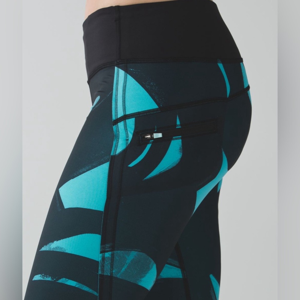 Lululemon leggings - Picture 5 of 10